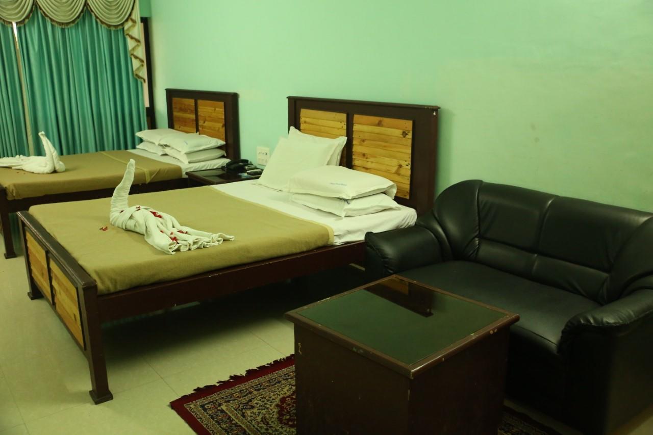 Soorya Beach Resort Pondicherry Exterior photo