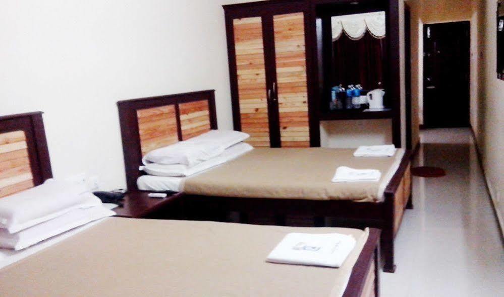 Soorya Beach Resort Pondicherry Exterior photo